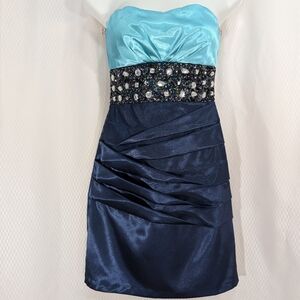 teeze me Short Embellished Formal/Homecoming Dress, Two-tone Blue, Size 3